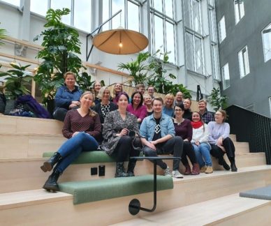 Urbaania kasvua Vantaa -hankkeen työntekijöitä hotelli Valossa